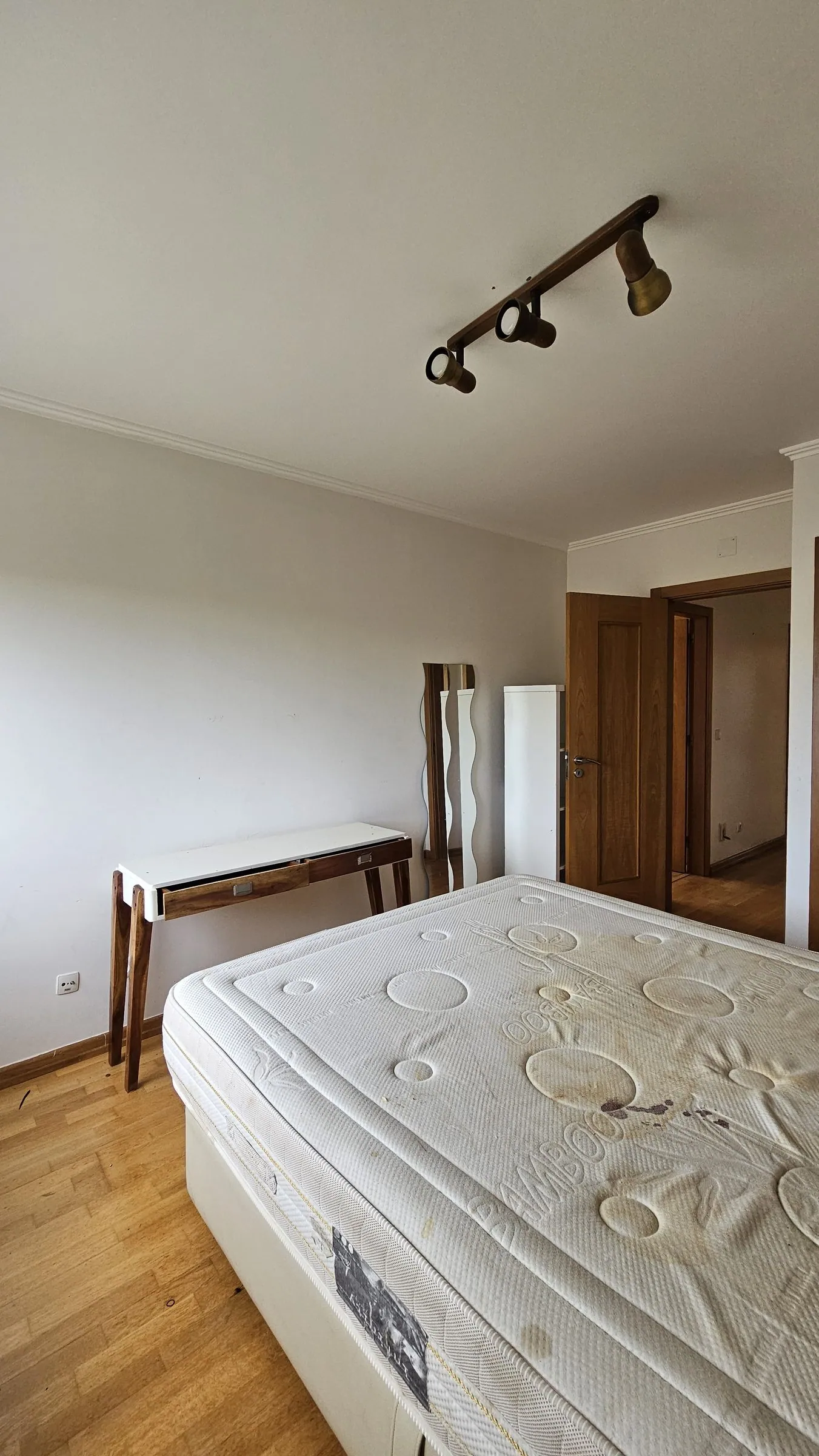 Quarto, antes da obra, S. Domingos de Rana