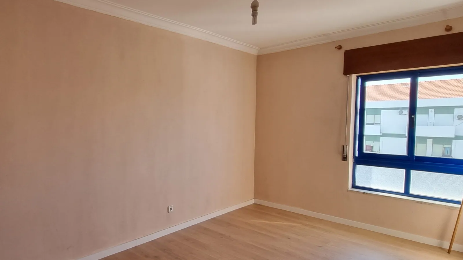 Quarto, antes da obra, Barreiro